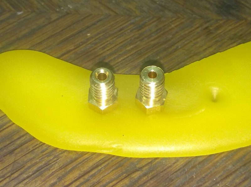 trysky.jpg (124.27 KiB) Zobrazeno 18083 krát trysky.jpg